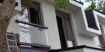 Француз Ірпінь Огородження балкону стилю «Француз»
Вдале поєднання скла та металу.